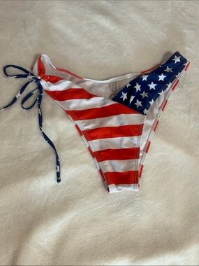 Source Unknown Red & White American Flag Bikini Bottoms